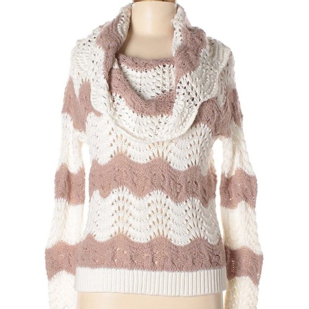 Nordstrom Sun Shadow Dusty Pink & White Cowl Neck Sweater